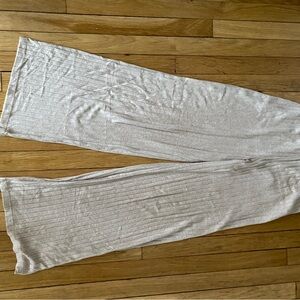 Abercrombie Cream Ribbed Lounge Pants